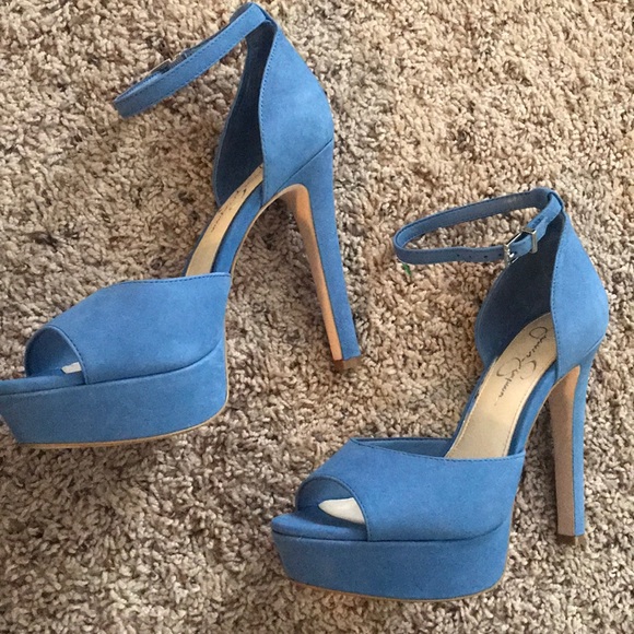 Spring blue Jessica Simpson heels - Picture 3 of 5